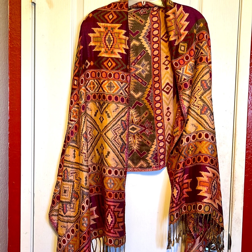Rachel Zoe Shawl/scarf/wrap